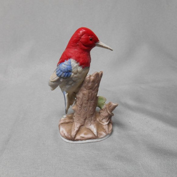 Other - Norleans bird decorative collectible figurine